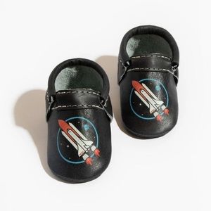 Freshly Picked Up, Up & Away City Mocc